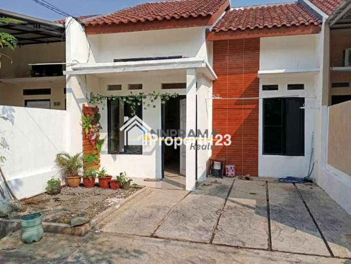 Rumah second minimalis di Bedahan Depok - 1