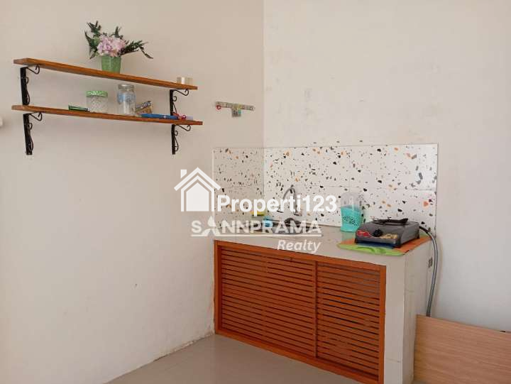 Rumah second minimalis di Bedahan Depok - 3