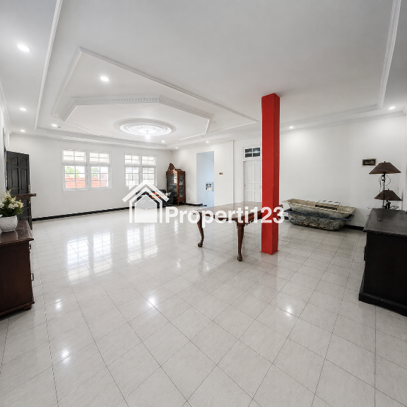Rumah Disewakan di Menteng Dalam - 17