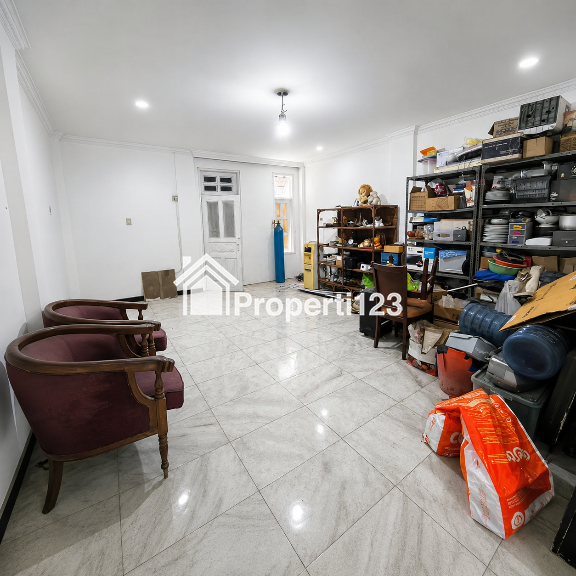 Rumah Disewakan di Menteng Dalam - 5