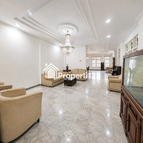 Rumah Disewakan di Menteng Dalam - 10