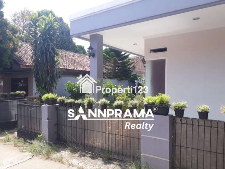 Rumah second murah tanah luas siap huni dicilodong depok - 2