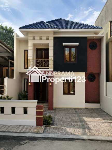Rumah 2 lantai minimalis modern di Rangkapan Jaya Baru Depok - 1