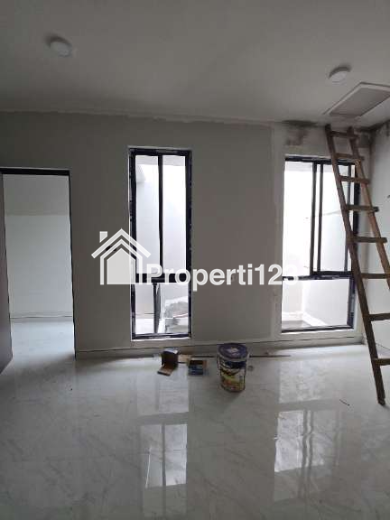 Rumah Baru Minimalis Modern Di Jemursari Wonocolo Surabaya - 7