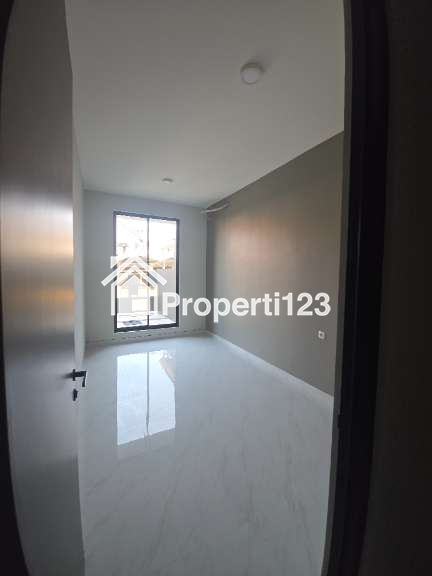 Rumah Baru Minimalis Modern Di Wisma Mukti Klampis Sukolilo Surabaya - 6