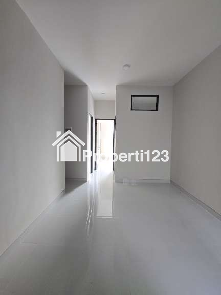Rumah Baru Minimalis Modern Di Perumahan Panjang Jiwo Tenggilis Surabaya - 3