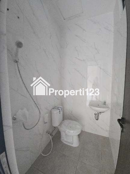 Rumah Baru Minimalis Modern Di Perumahan Panjang Jiwo Tenggilis Surabaya - 5