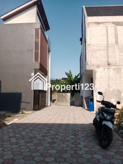 Dijual Rumah 2 Lantai di Utan Kayu Matraman Jakarta Timur - 2