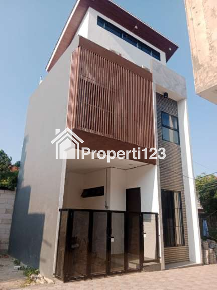 Dijual Rumah 2 Lantai di Utan Kayu Matraman Jakarta Timur - 3