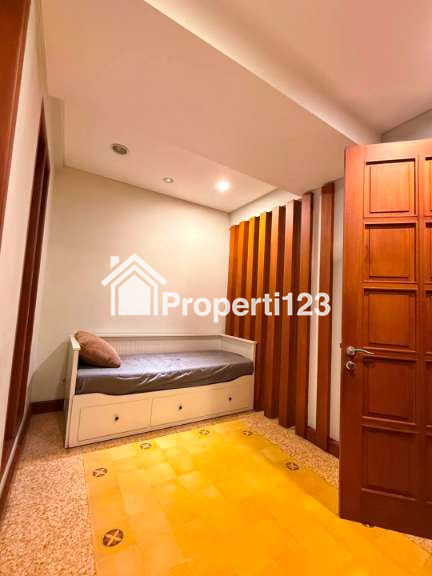 Rumah Siap Huni Dekat Jalan Teuku Umar Menteng Jakarta Pusat - 12