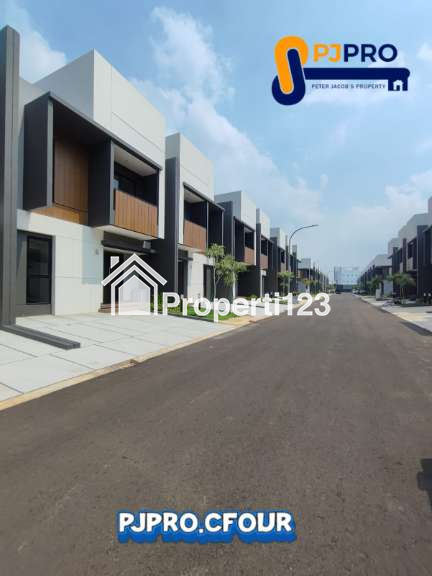 Dijual Rumah Terenovasi di Summarecon Crown Gading Cluster Regia - 3