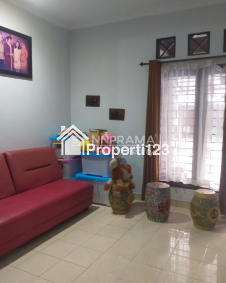 Rumah second dekat gerbang tol Limo Depok - 5