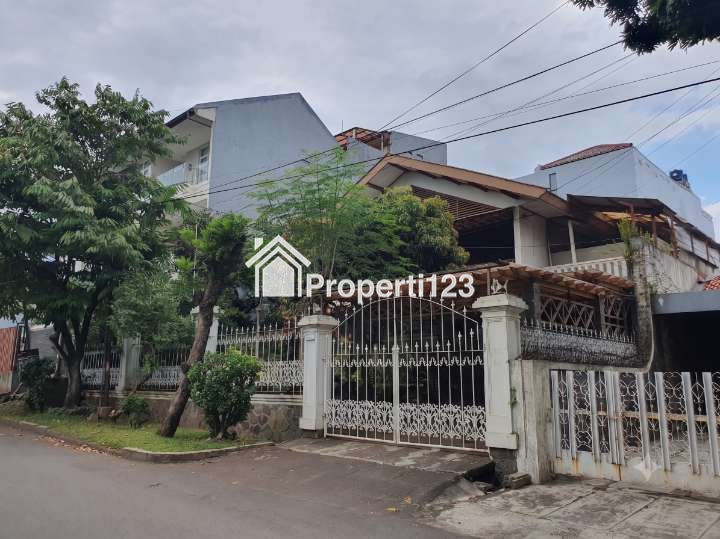 Nyaman dan Asri, Strategis kawasan Sayap Dago - 1