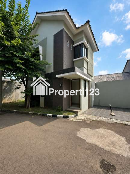Rumah siap huni dalam Cluster Exclusive di Condet Jakarta Timur - 7
