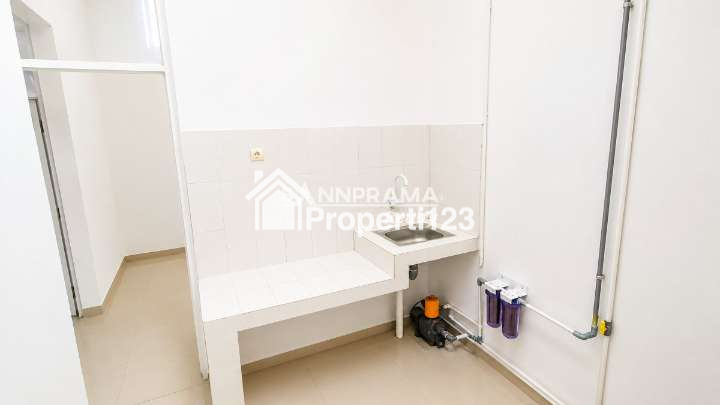 Rumah minimalis disewa di Jatijajar Tapos Depok - 5