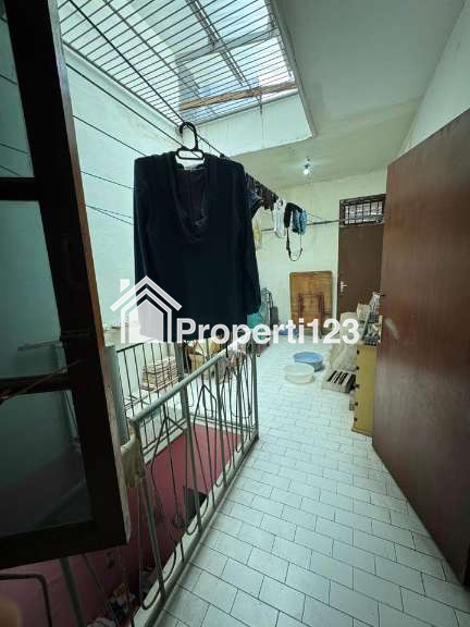 Rumah Murah Hitung Tanah Siap Huni Di Perumahan Villa Kalijudan Indah Mulyorejo Surabaya Timur - 9