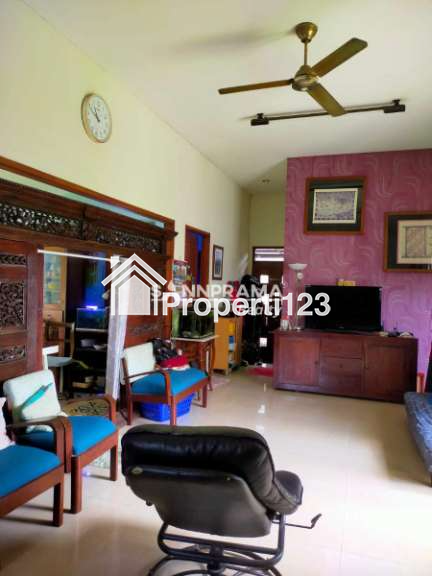 Rumah second murah tanah luas selangkah tol brigif digandul depok - 2