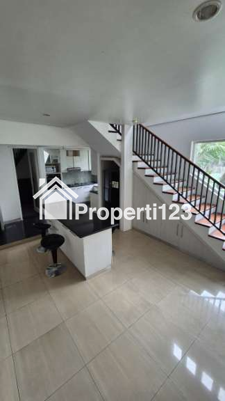 Rumah Sewa Jalan Bangka - 10