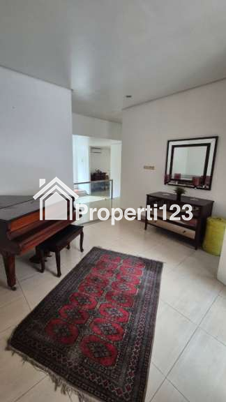 Rumah Sewa Jalan Bangka - 12