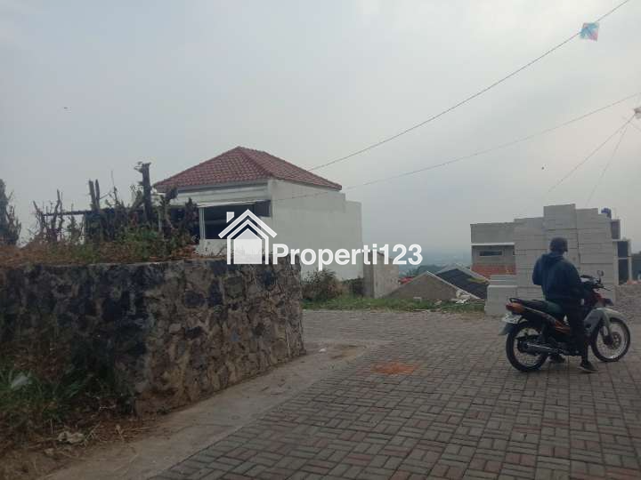 DIJUAL RUMAH BARU KOTA BANDUNG PINGGIRAN - LOKASI TINGGI - ANTI BANJIR - 3