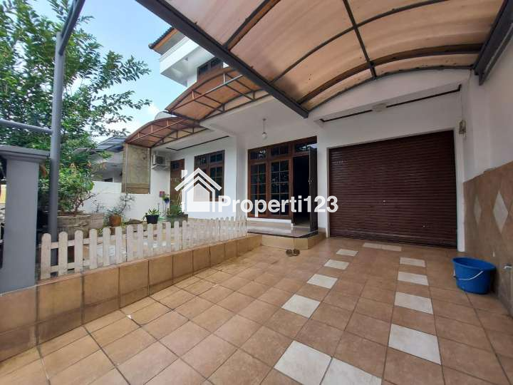 Rumah Disewakan 5 Kamar Tidur di Bukit Cinere Indah - 1