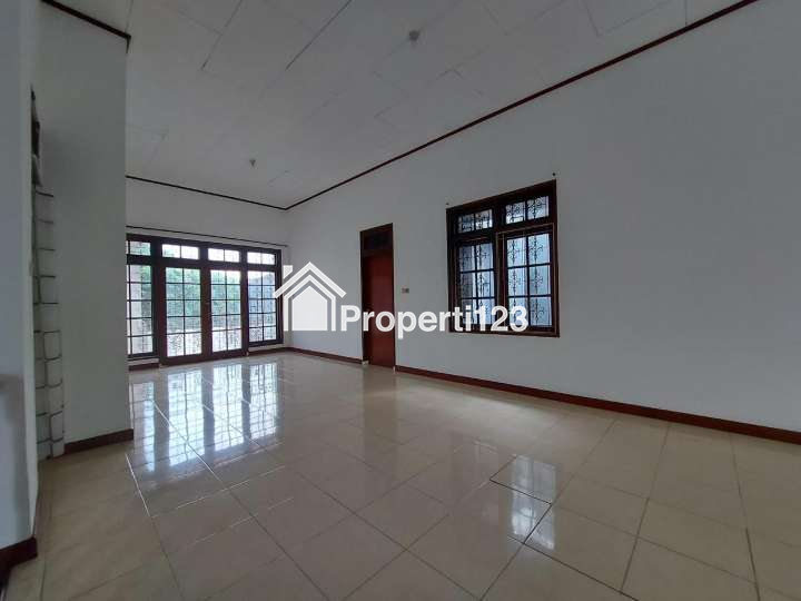 Rumah Disewakan 5 Kamar Tidur di Bukit Cinere Indah - 6