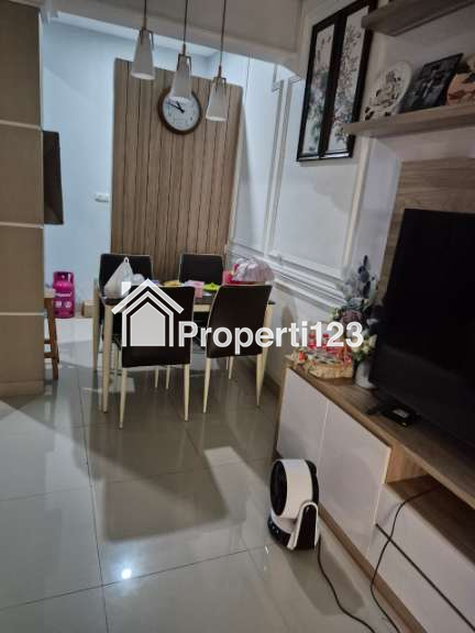 Dijual Cepat Rumah di Green Lake City Cluster West Europe, Tangerang - 6