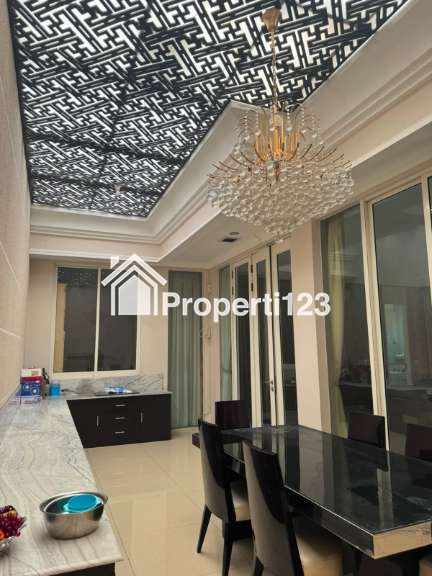 Rumah Minimalis Modern Di Perumahan Pakuwon Indah Surabaya Barat - 6