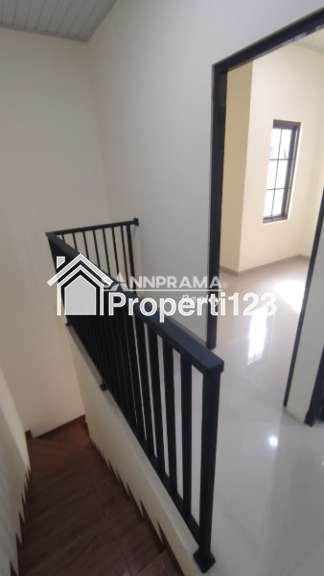 Rumah Cluster Minimalis 2 Lantai di Kalisari Pasar Rebo Jakarta Timur - 6