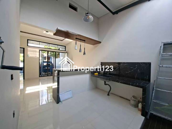 ‼️BUY 1 GET 2‼️ Rumah Hunian Aestetik + RUKO 2 Lantai Di Villa Bukit Tidar KOTA MALANG - 4