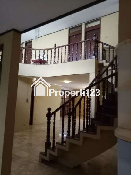 Dijual Rumah di Alam Permai, Pondok Indah, Jakarta Selatan - 4