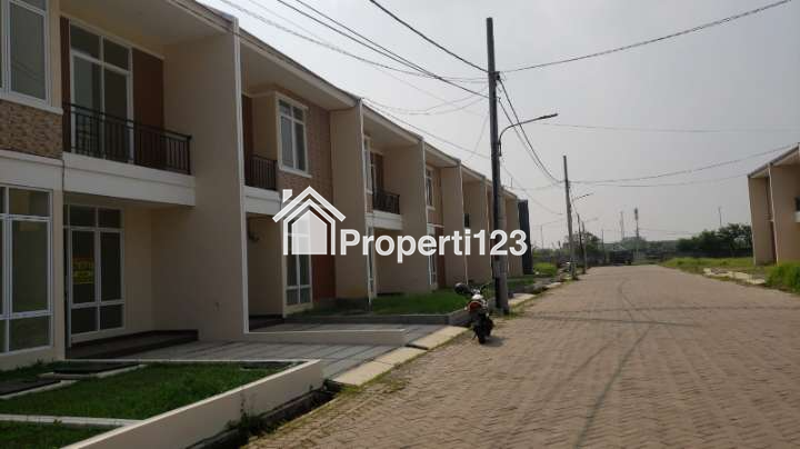 Dijual Rumah di Perumahan Aeroland Residence, Jl. Halim Perdana Kusuma, Tangerang - 1