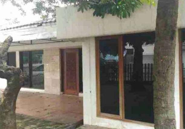 Dijual Rumah Tua di Jl. S. Parman, Jakarta Barat - 5
