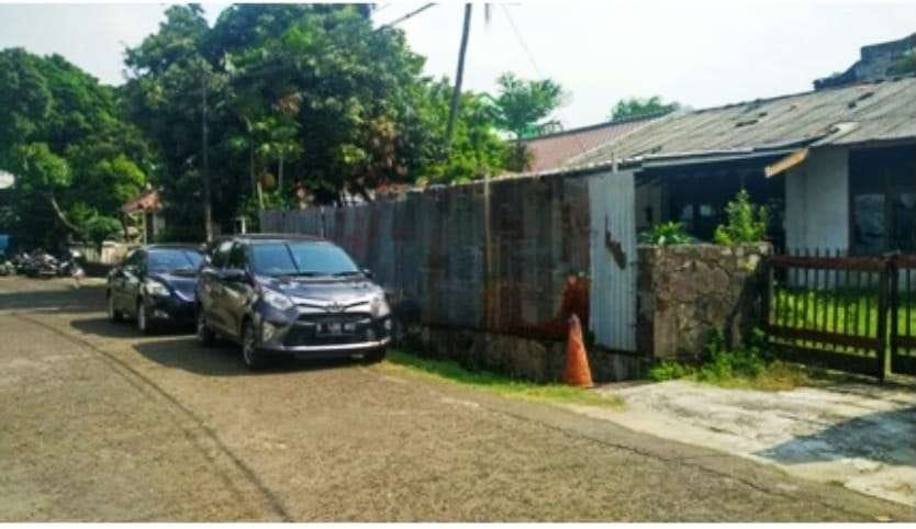 Dijual Rumah Tua di Jl. S. Parman, Jakarta Barat - 1