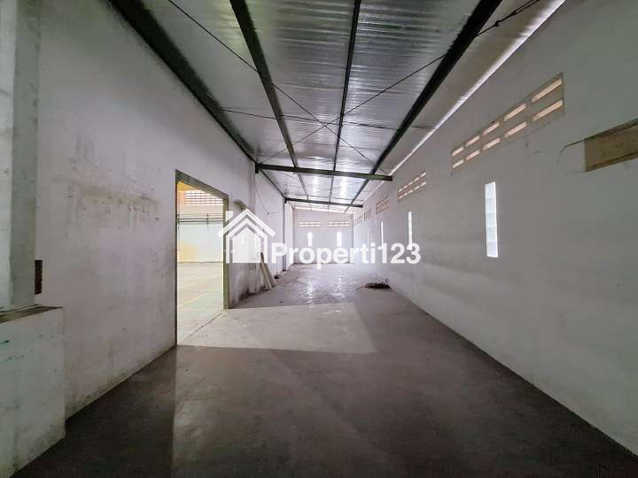 Gudang Ex Pabrik Super Strategis Kawasan Industri MM2100 Cibitung - 9