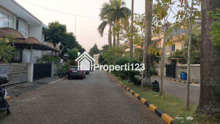 Turun Harga, Dijual Cepat Rumah di Bumi Permata Indah, Karang Mulya, Karang Tengah, Kota Tangerang, Banten - 9