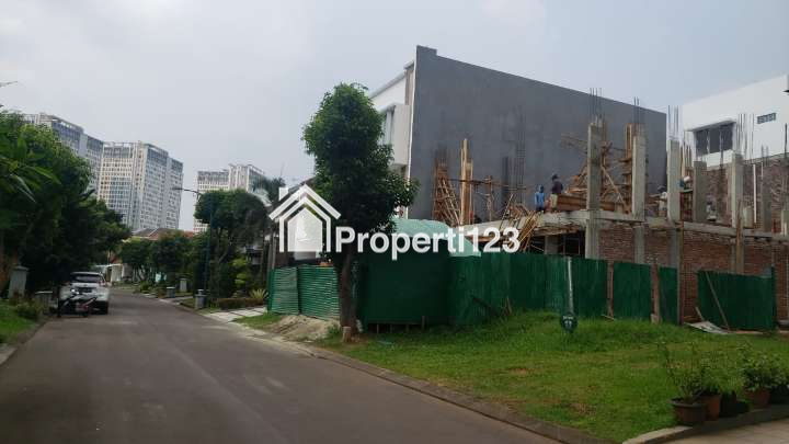 Dijual Rumah di Jl. Kintamani Golf Cluster Sapphire PHG, Gading Serpong, Tangerang - 1