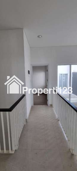 Dijual Rumah di Riviera Metland Puri - 7