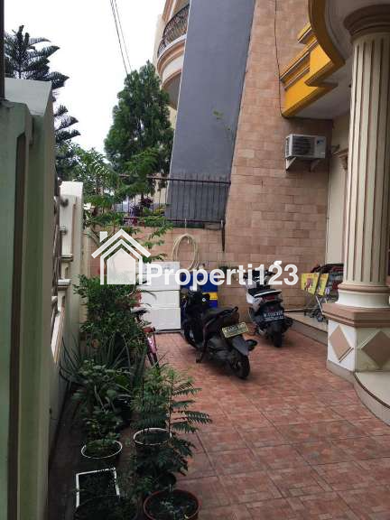 Dijual Rumah di Taman Palem Lestari, Cengkareng, Jakarta Barat - 4