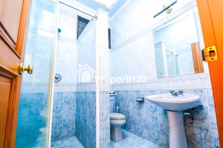 Dijual Rumah di Jln. Permata Hijau, Cidodol, Kebayoran Lama, Jakarta Selatan - 8