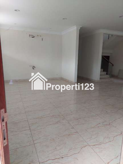 Dijual Rumah di Pantai Mutiara, Jakarta Utara - 2