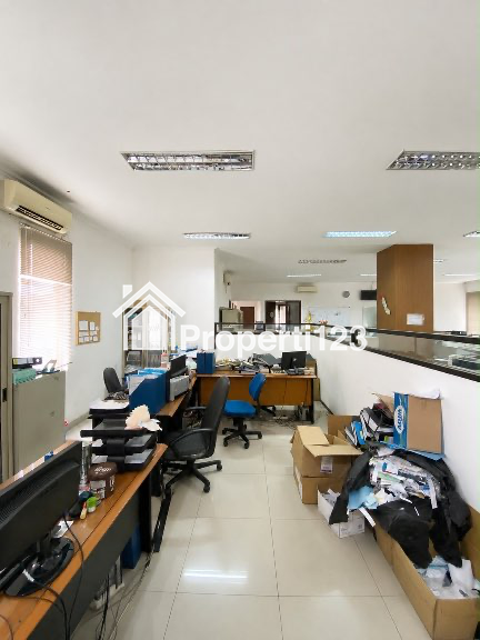 Dijual Mini Gedung Hoek di Duren Sawit Jakarta Timur - 8