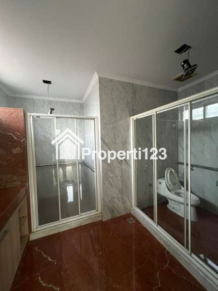 Dijual Rumah di Taman Villa Meruya, Meruya Selatan, Kembangan, Jakarta Barat - 12