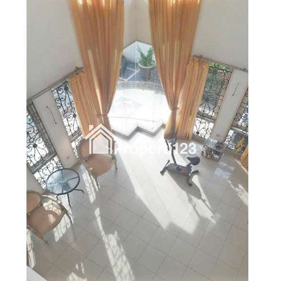 Dijual Rumah di Jln. Kencana Molek, Puri Kencana, Kembangan, Jakarta Barat - 3