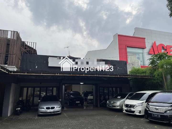Dijual Tempat Usaha - 2