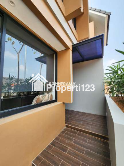 Rumah minimalis 2 lantai desain modern di Serpong Tangerang Selatan - 6