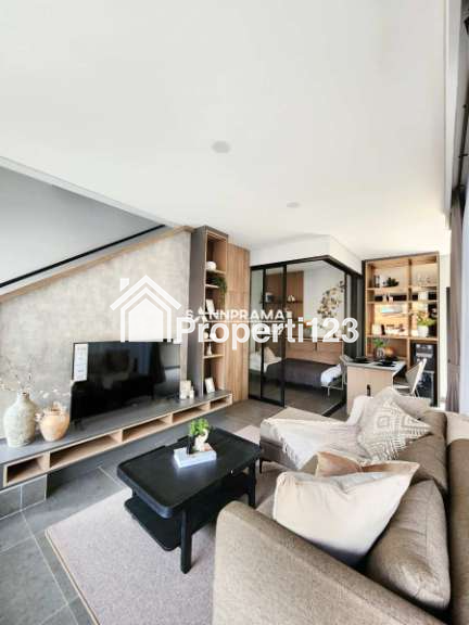 Rumah minimalis 2 lantai desain modern di Serpong Tangerang Selatan - 7