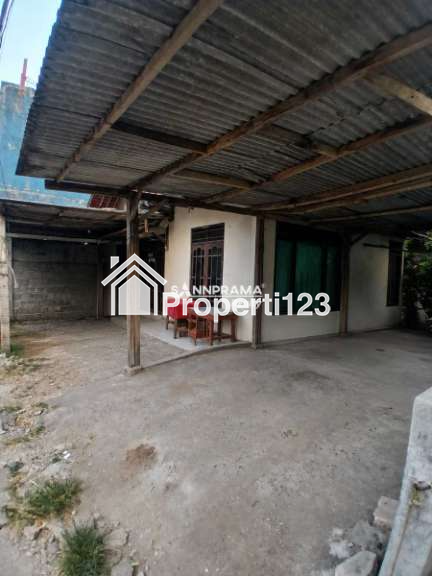 Rumah tua hitung tanah strategis di Kelapa Dua Tugu Cimanggis Depok - 2