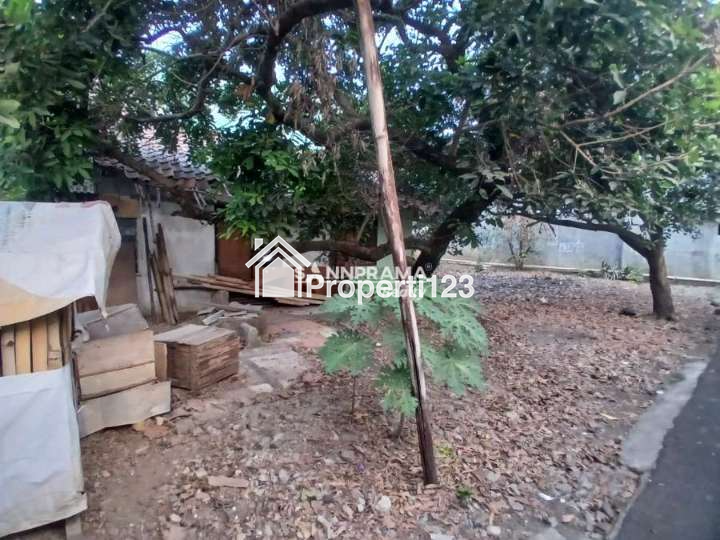 Rumah tua hitung tanah strategis di Kelapa Dua Tugu Cimanggis Depok - 5