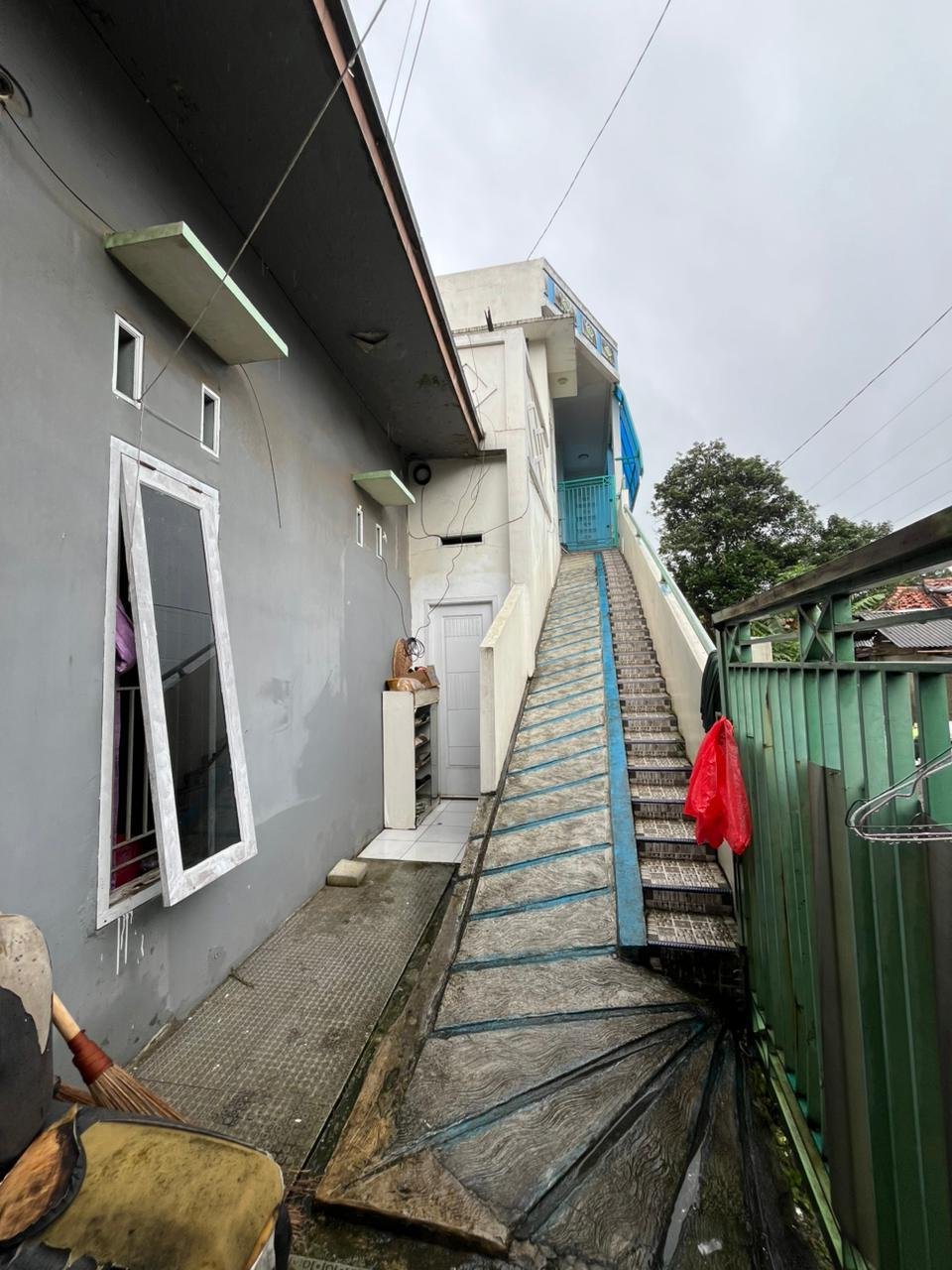 DIJUAL RUMAH NYAMAN & SIAP HUNI – LOKASI STRATEGIS - 1
